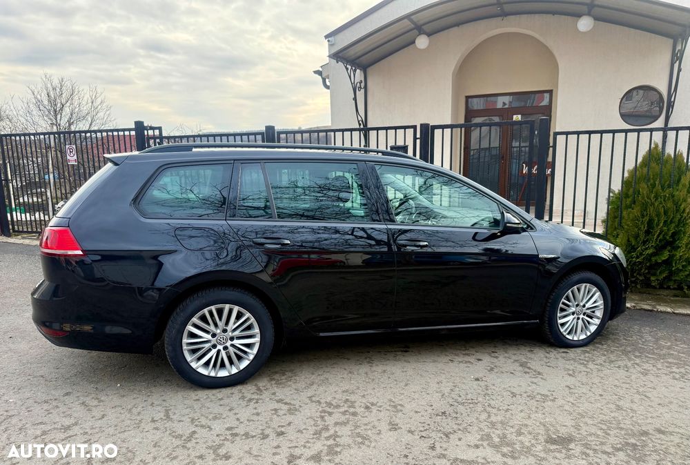Volkswagen Golf 1.6 TDI 4Motion BlueMotion Technology Cup - 17