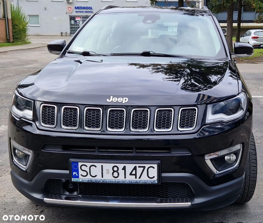 Jeep Compass - 1