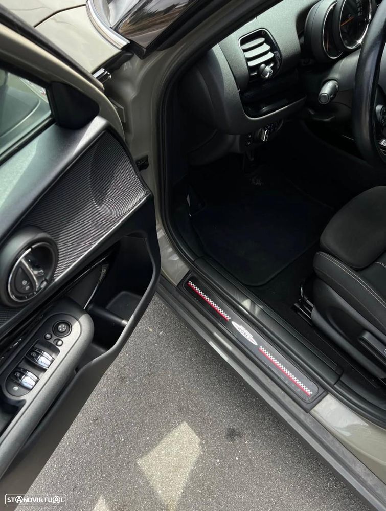 MINI Clubman Cooper SD ALL4 Auto Desportiva - 8