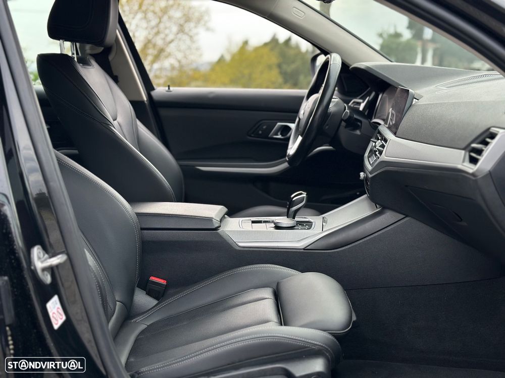 BMW 330 e Aut. Luxury Line - 46