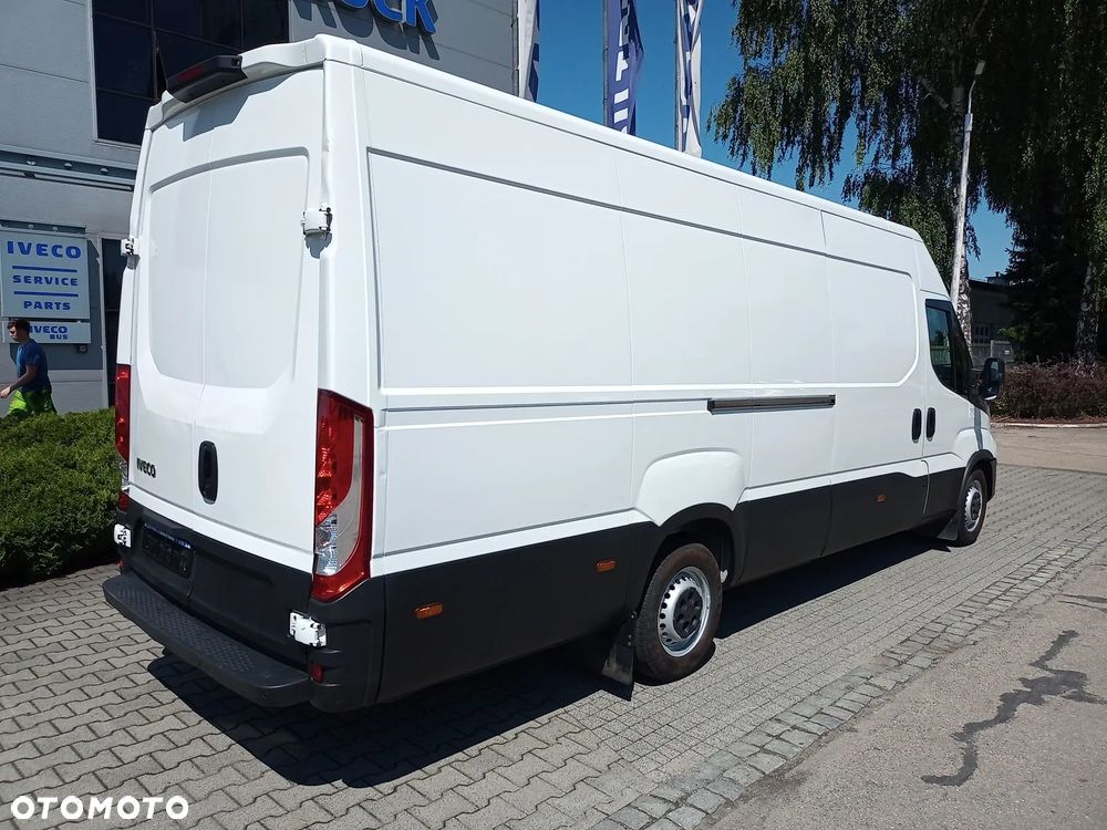 Iveco Daily 3514 Furgon L4H2 / A8V / HI-MATIC - 11