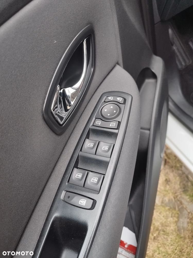 Renault Scenic ENERGY TCe 115 Expression - 18