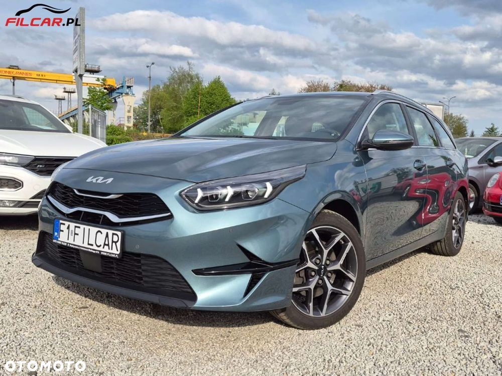 Kia Ceed - 28