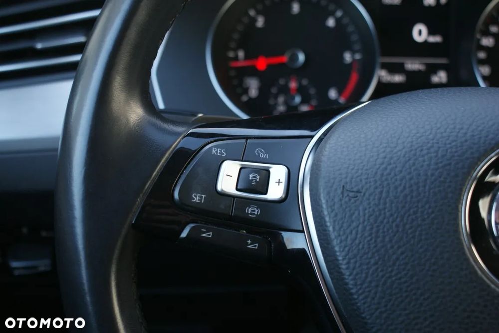 Volkswagen Arteon 2.0 TDI SCR Essence DSG - 14