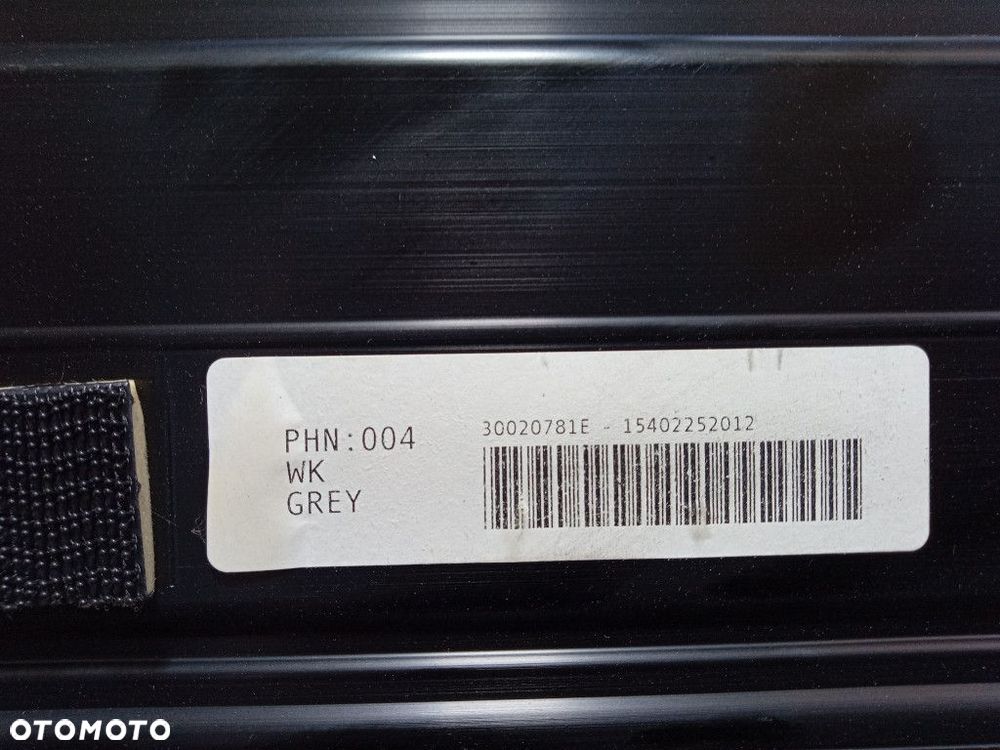 JEEP GRAND CHEROKEE WK2 SZYBERDACH PANORAMA - 4