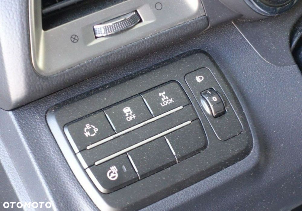 SsangYong/KGM Tivoli e-XDi 160 4WD Sapphire - 16