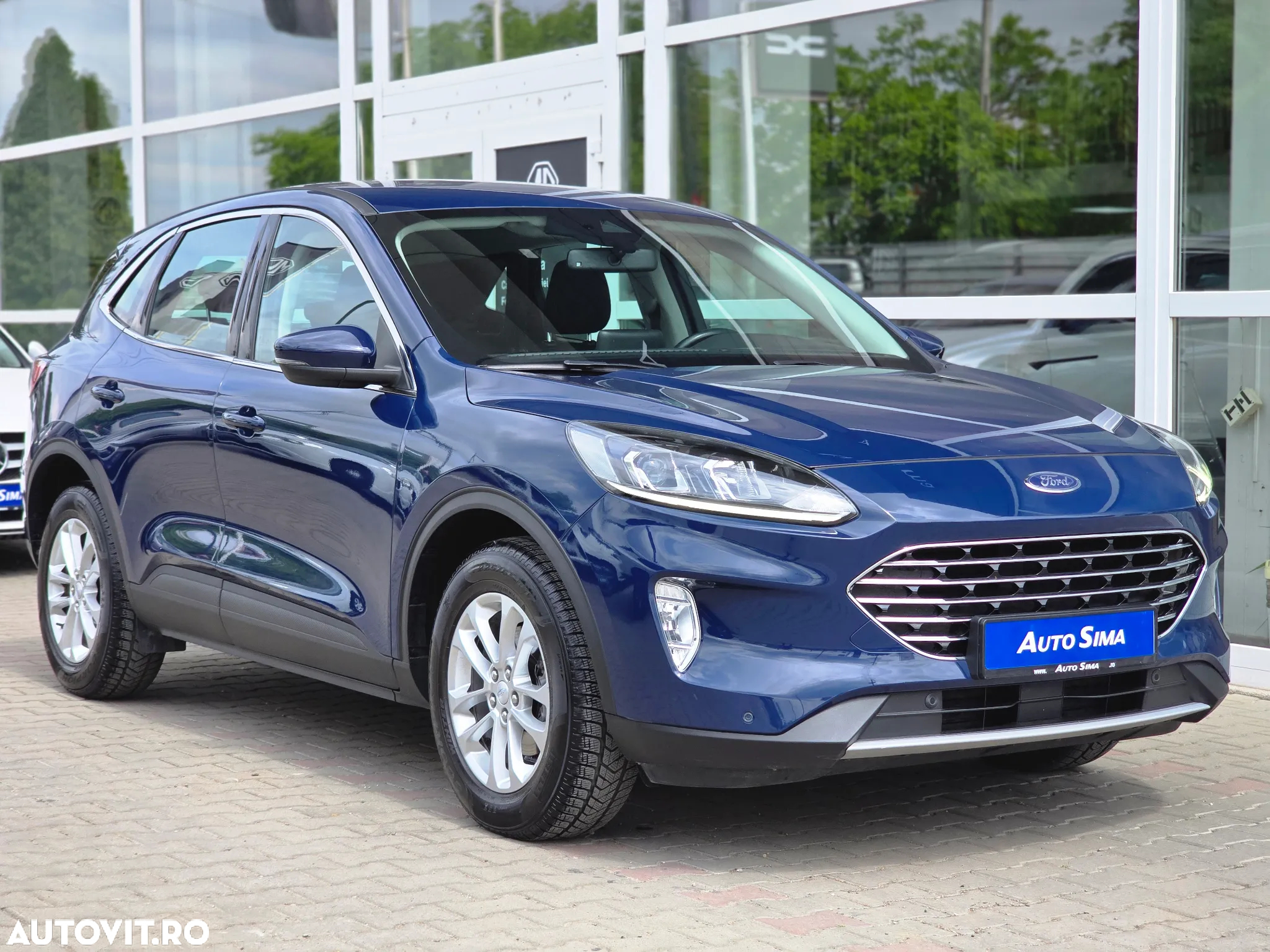 Ford Kuga 1.5 EcoBlue A8 FWD Titanium - 2