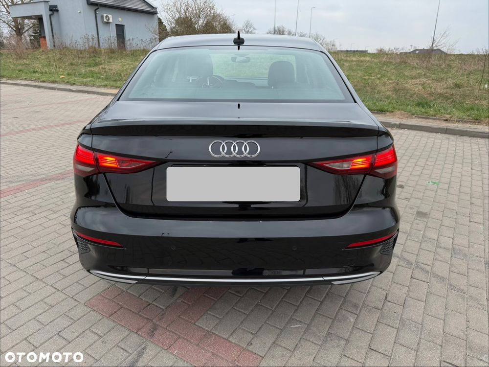 Audi A3 Limousine 35 TDI S tronic - 2