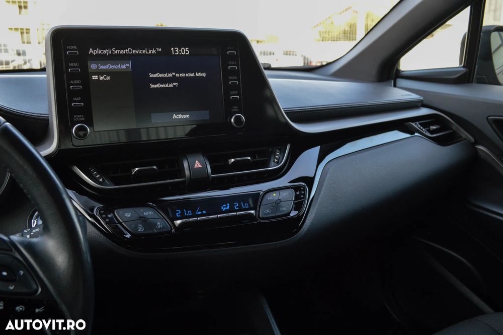 Toyota C-HR Hybrid Business-Edition - 15