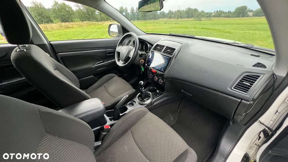 Mitsubishi ASX - 13
