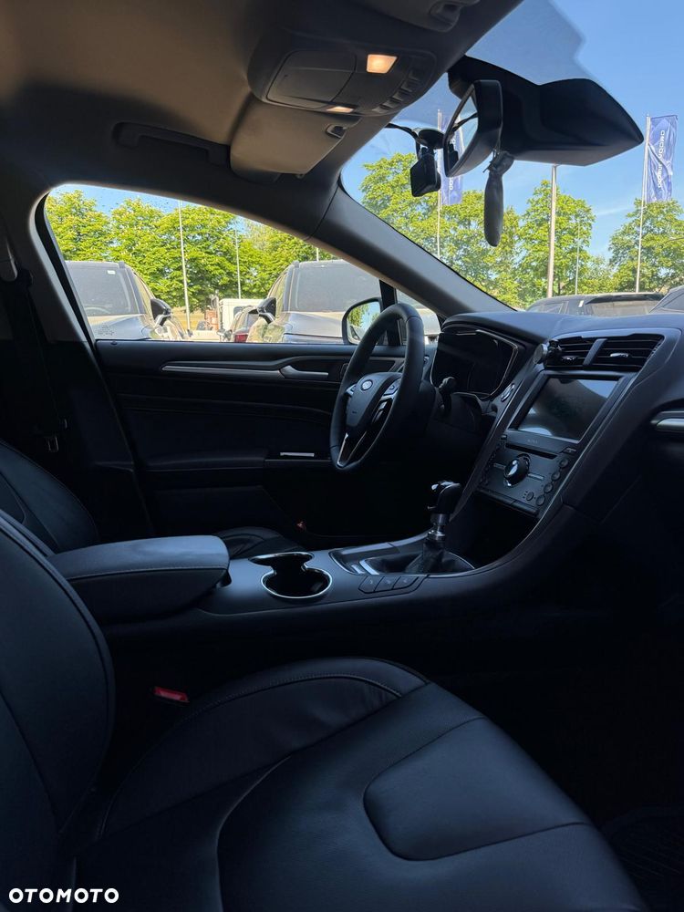 Ford Mondeo 1.5 EcoBoost Titanium - 3