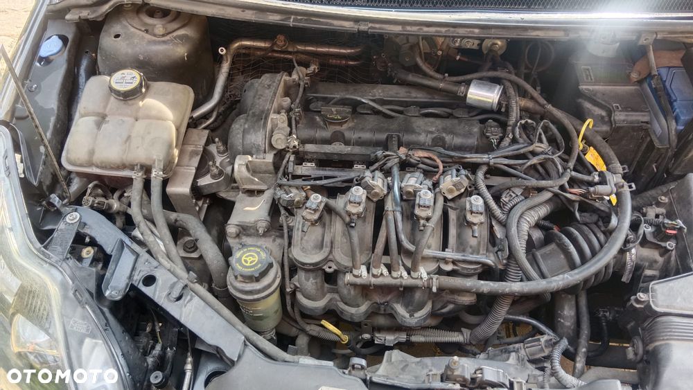 Ford Focus 1.6 Ti-VCT Style - 19