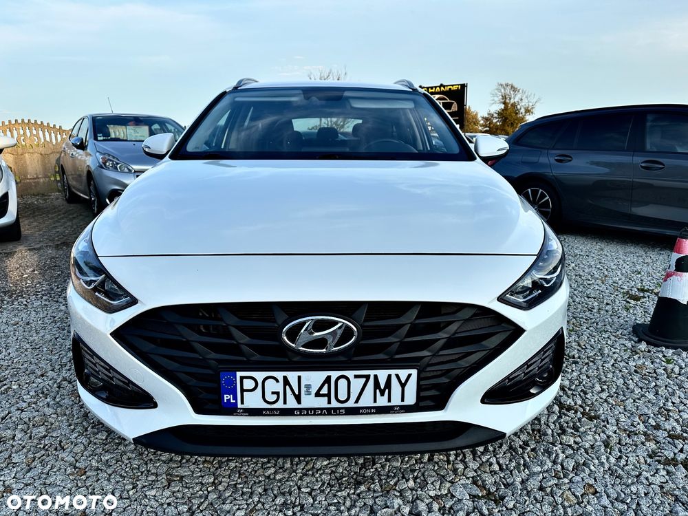Hyundai i30 1.5 T-GDI 48V Executive - 28