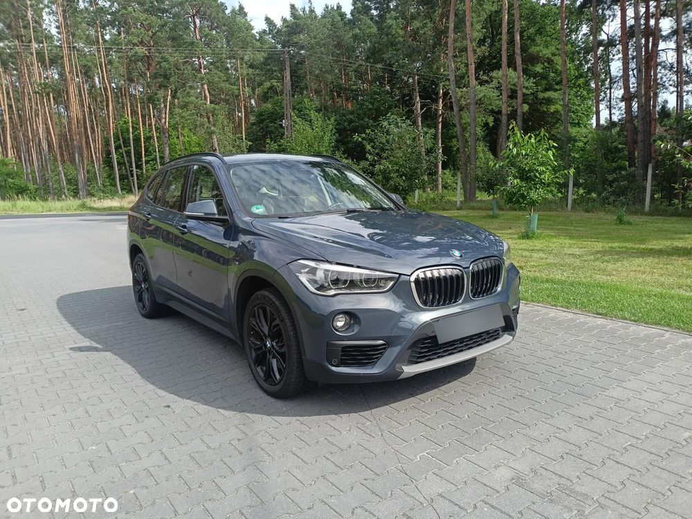 BMW X1 xDrive20i - 22