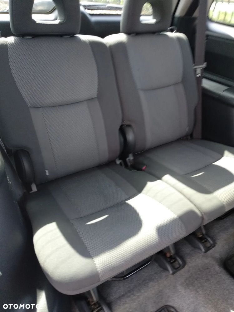 Toyota RAV4 2.0 D-4D Sol - 10