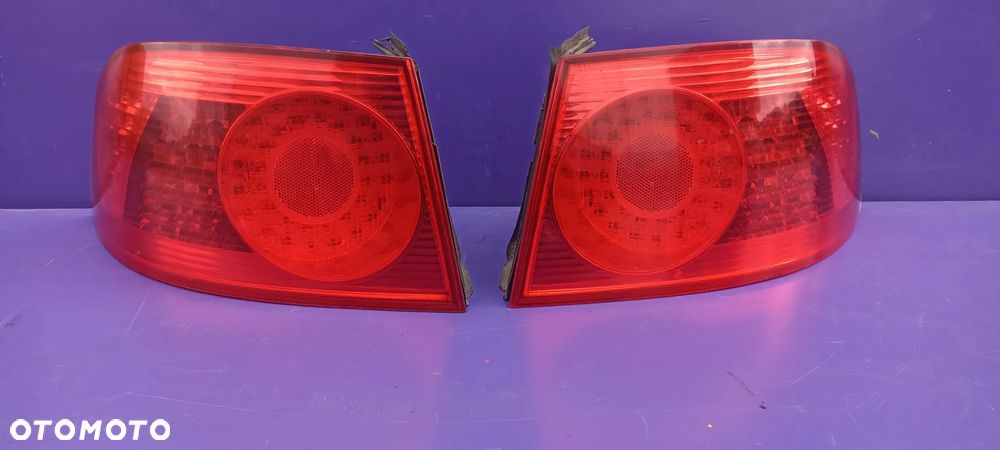 VW PHAETON LAMPA TYLNA W BŁOTNIK IDEALNA LEDY SPRAWNE - 2