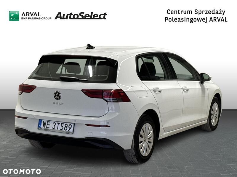 Volkswagen Golf - 6