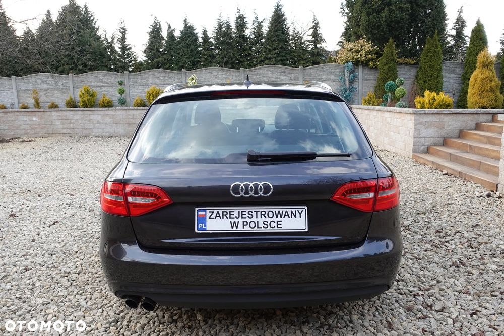 Audi A4 Avant - 16