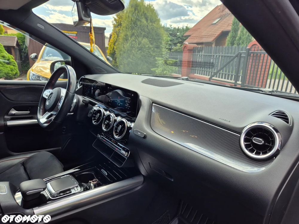 Mercedes-Benz Klasa B 200 d AMG Line 8G-DCT - 17