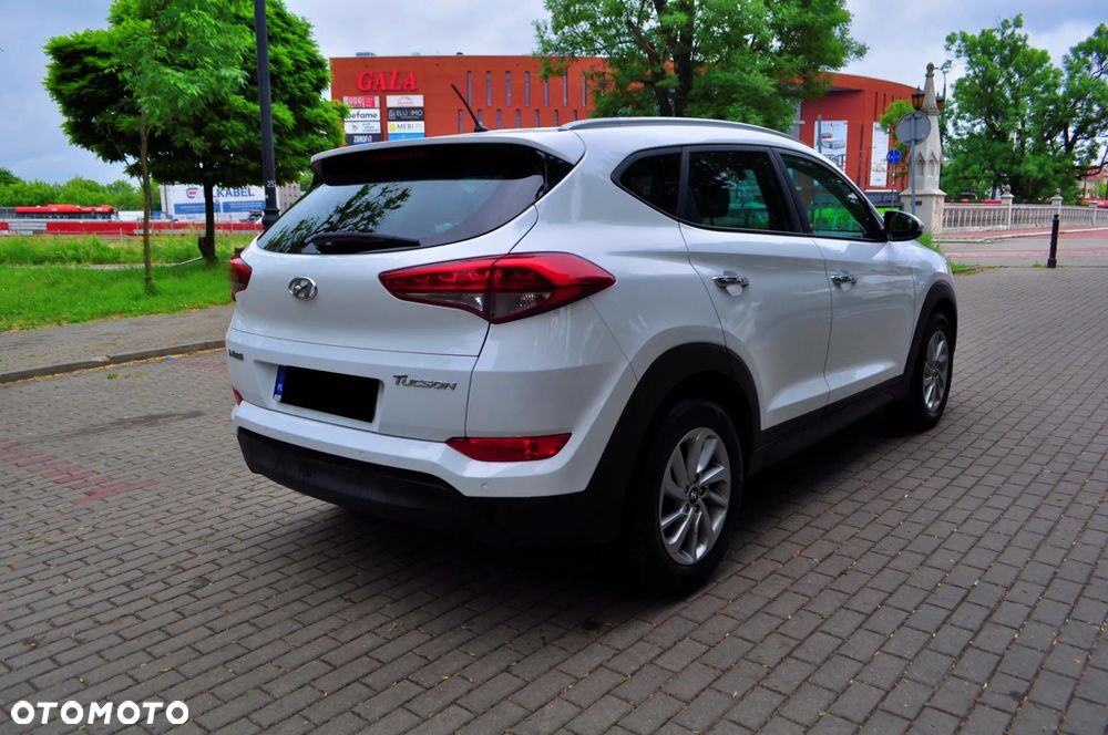 Hyundai Tucson blue 1.7 CRDi 2WD Style - 3