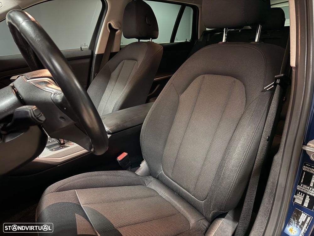 BMW 318 d Line Sport Auto - 14