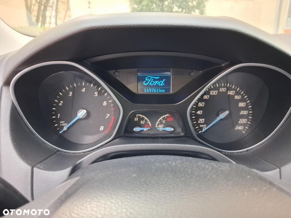Ford Focus 1.0 EcoBoost Trend - 8