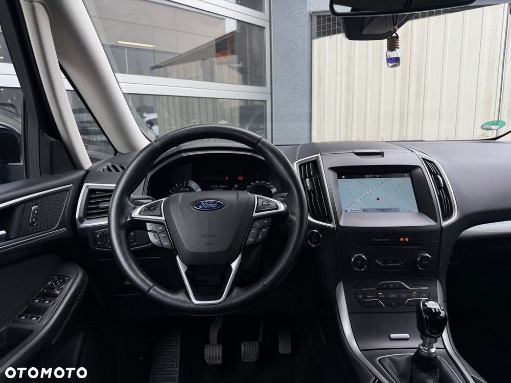 Ford Galaxy - 15