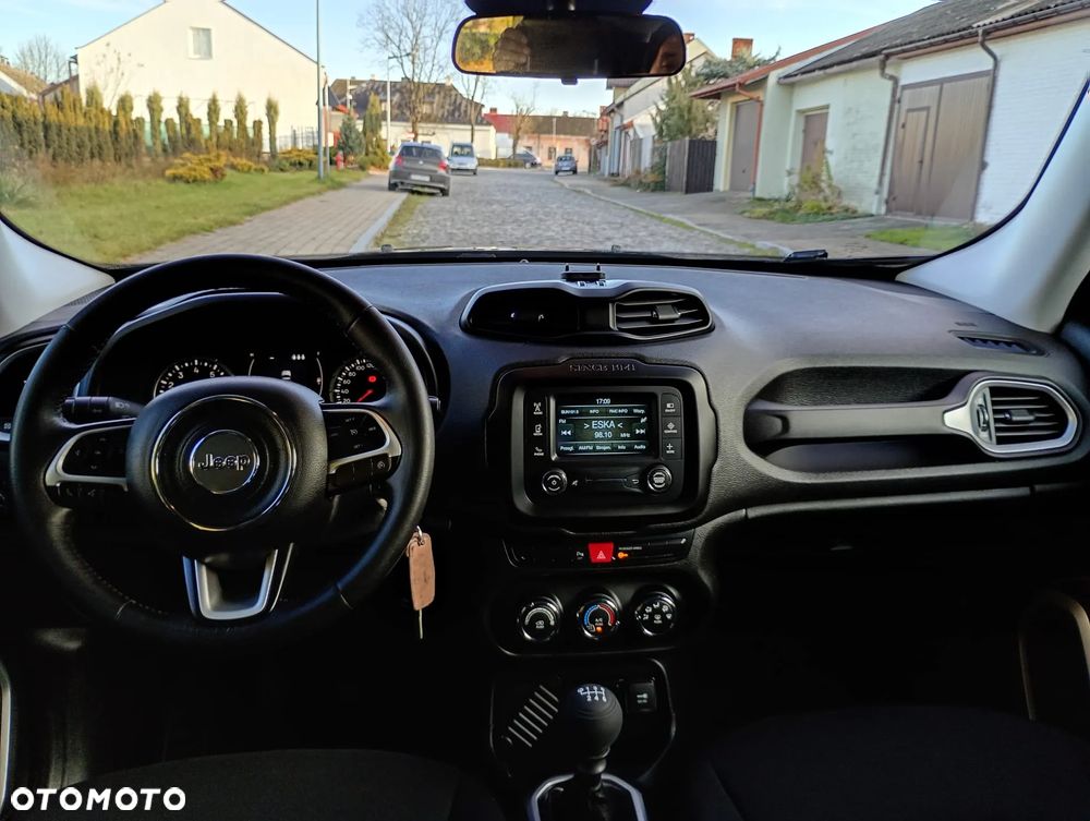 Jeep Renegade 1.4 MultiAir Longitude - 32