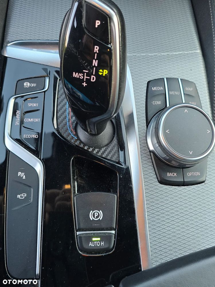 BMW Seria 5 520d xDrive mHEV M Sport sport - 29