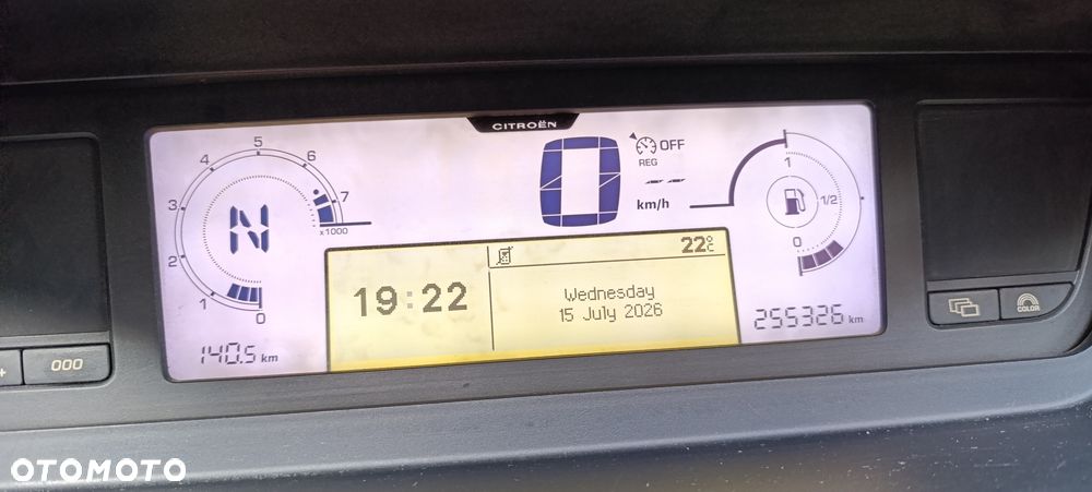 Citroën C4 Picasso 2.0i Exclusive MCP - 24