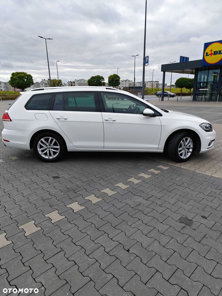 Volkswagen Golf Variant - 3