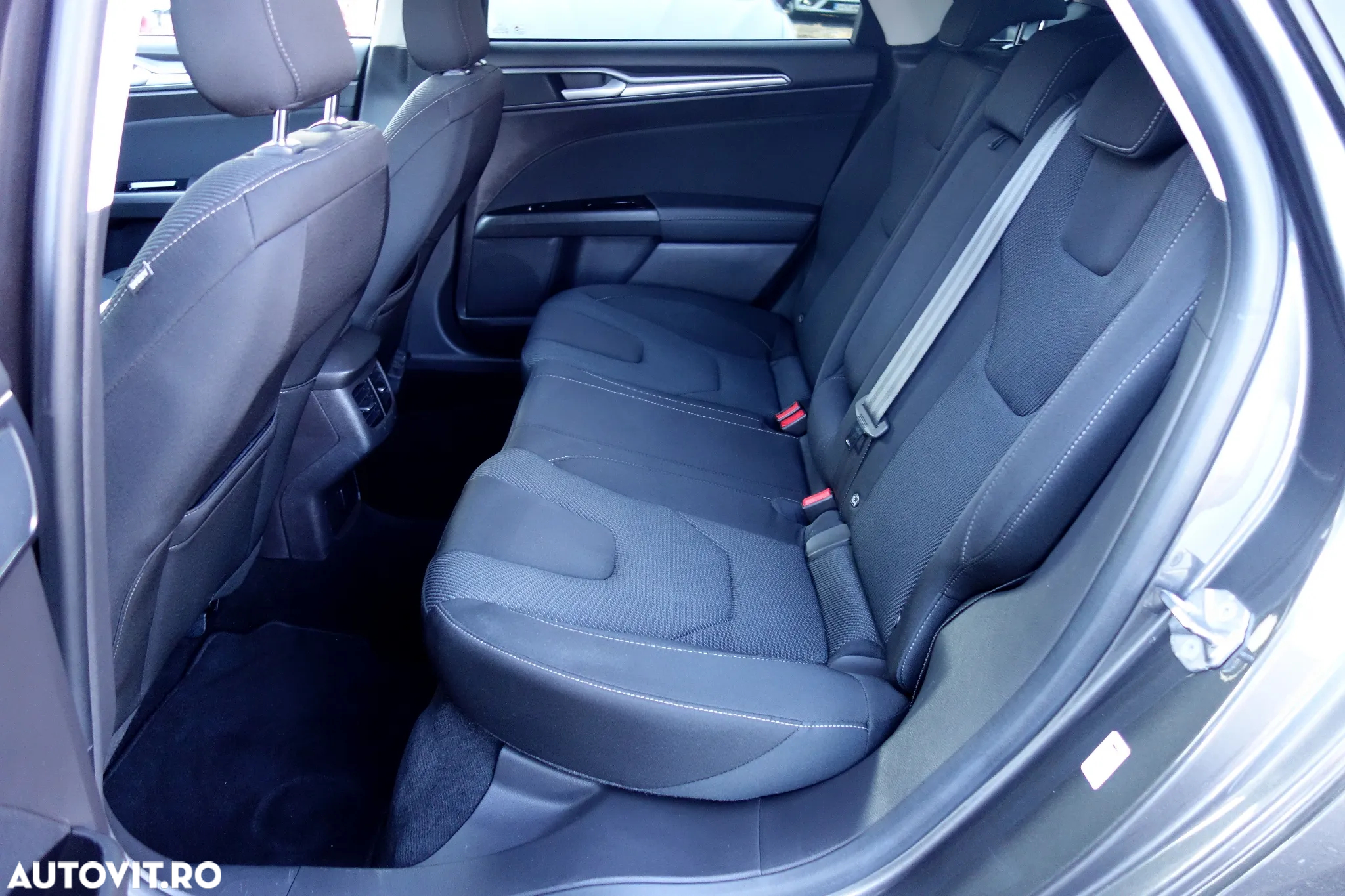 Ford Mondeo 2.0 TDCi Aut. Titanium - 6