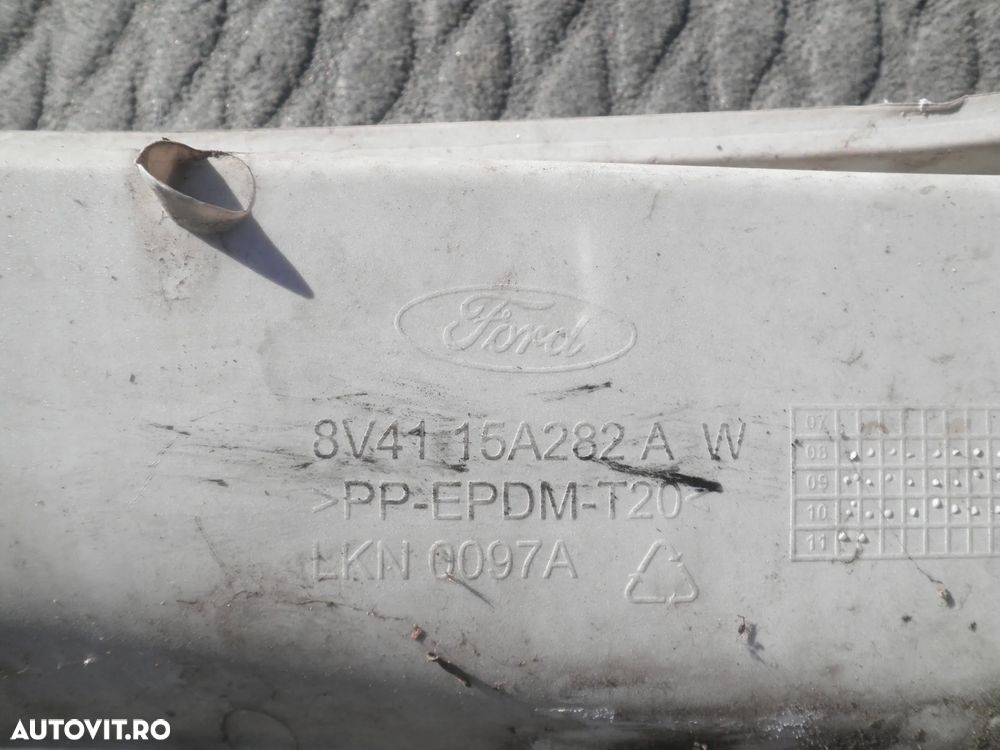 Ornament dreapta bara fata Ford Kuga  8V41-15A281-A 8V4115A281A - 6
