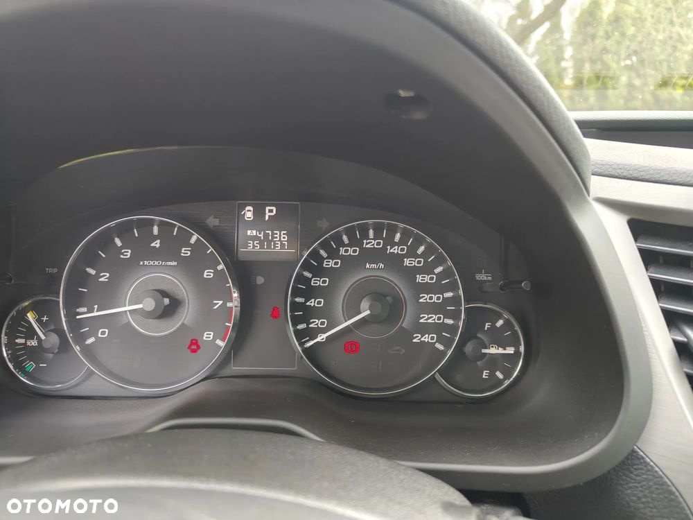 Subaru Outback 2.5i Lineartronic Trend - 13