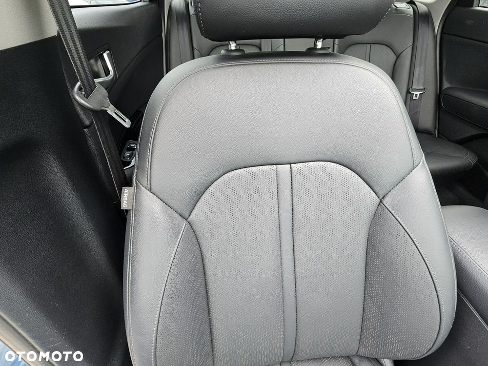 Kia Optima - 16