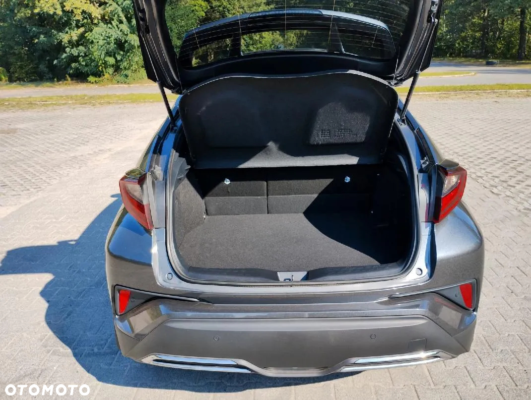 Toyota C-HR - 10