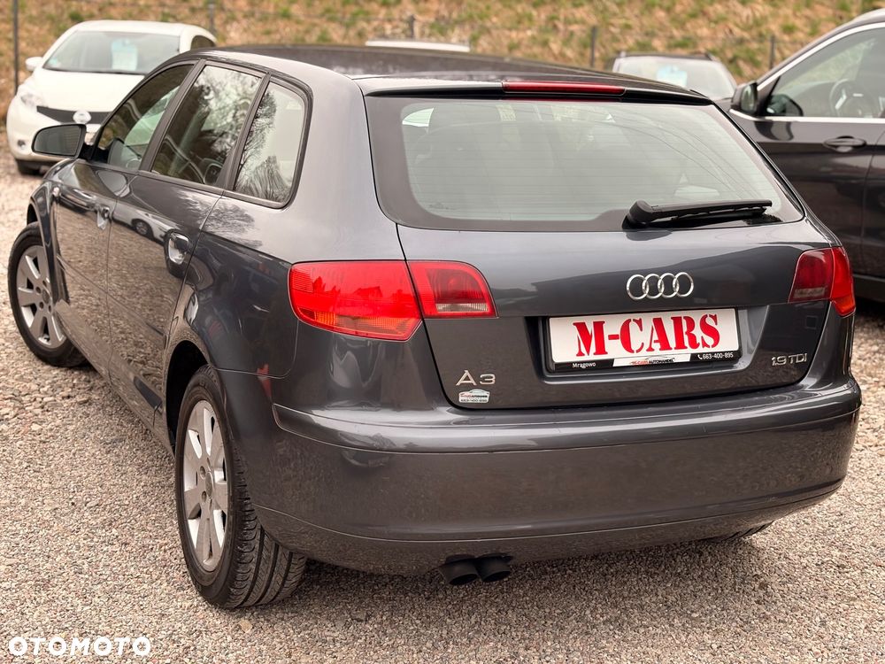 Audi A3 Sportback 1.9 TDI Attraction - 5