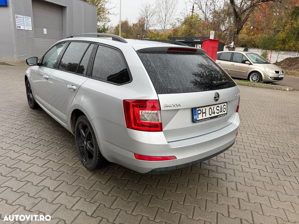 Skoda Octavia 1.6 TDI DPF Ambition - 4