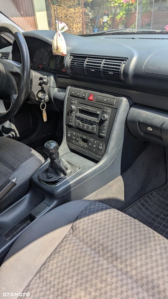 Audi A4 Limousine 1.9 TDI - 18