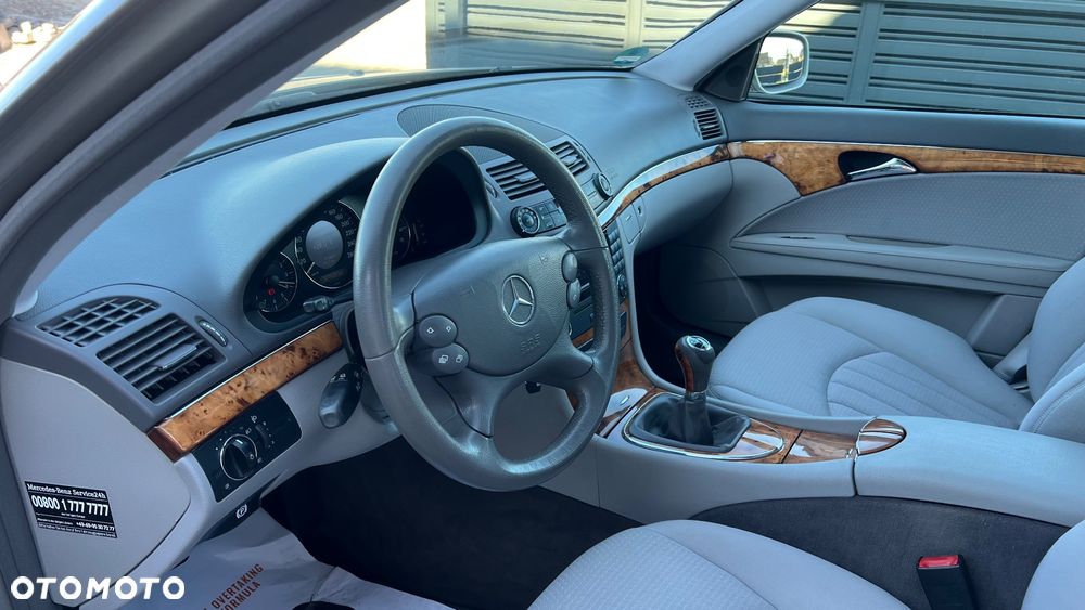 Mercedes-Benz Klasa E 200 Kompressor Elegance - 11