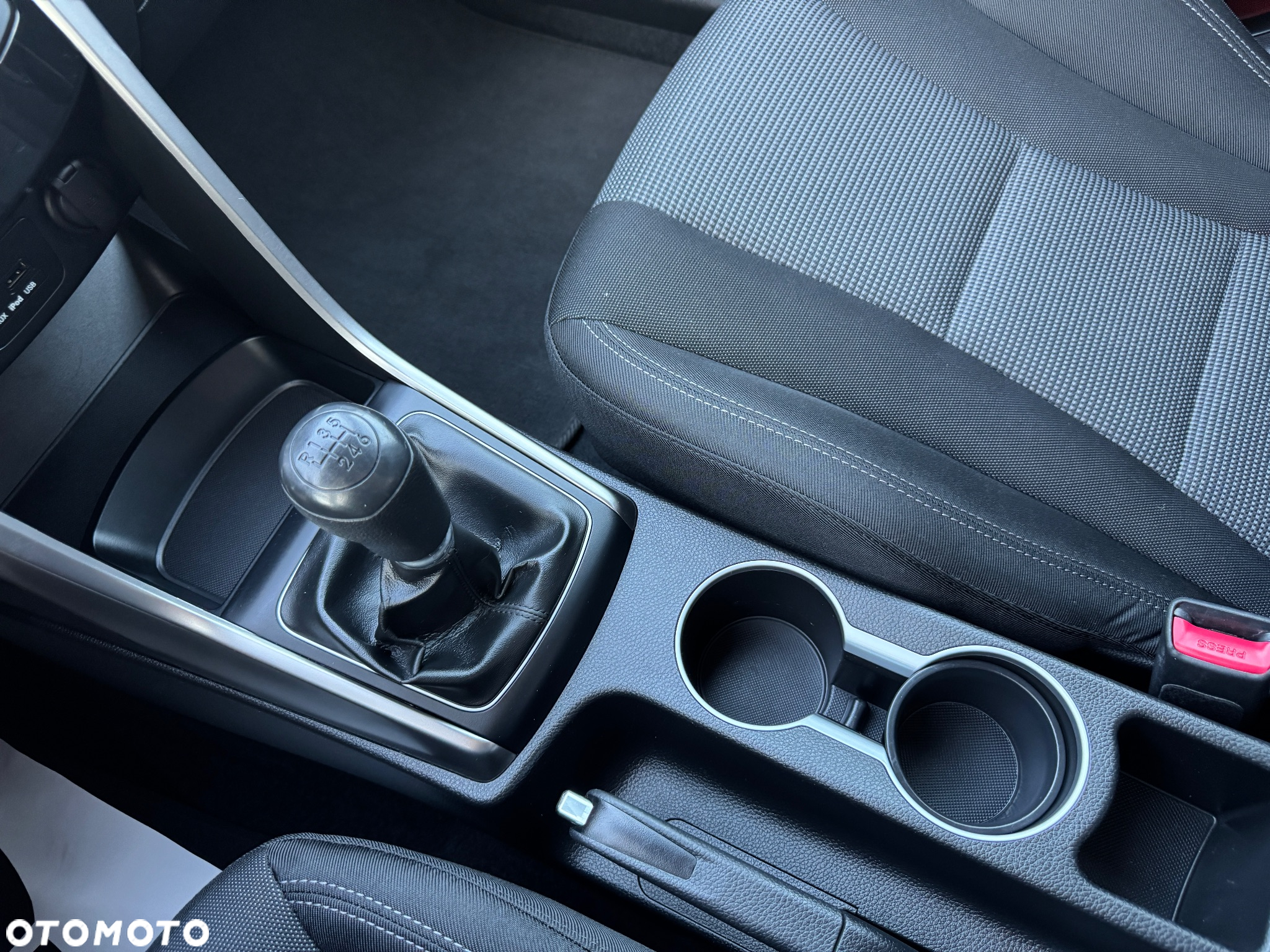 Hyundai i30 1.4 Trend - 13