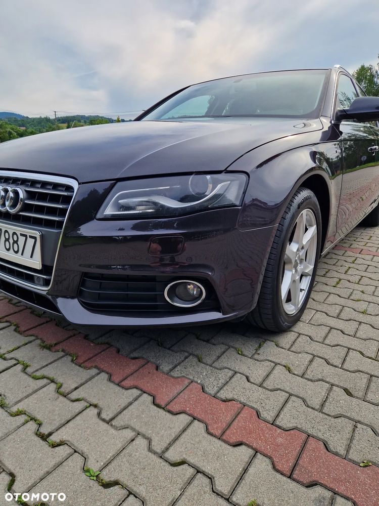 Audi A4 Avant 2.0 TDI - 10