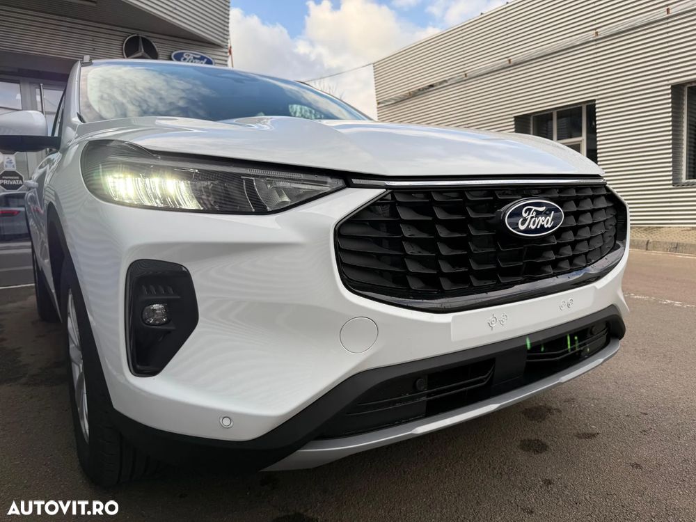 Ford Kuga 1.5 EcoBoost A8 FWD Titanium - 11