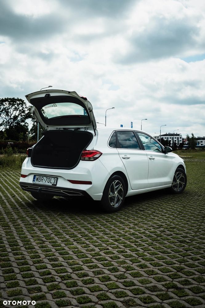 Hyundai i30 1.5 DPI Modern - 11