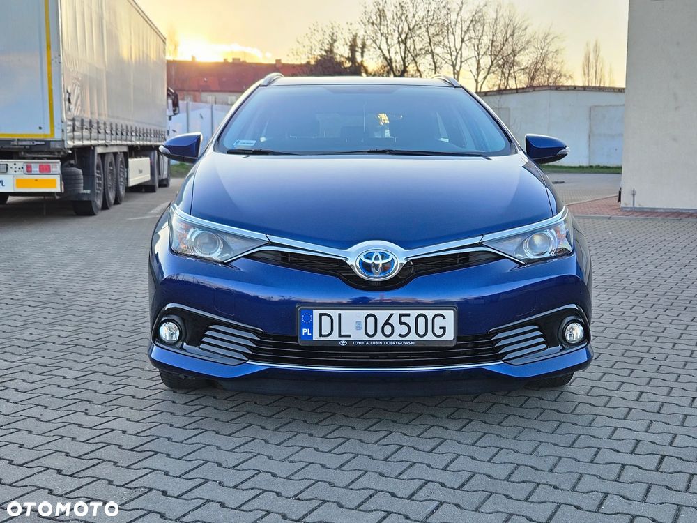 Toyota Auris Hybrid 135 Premium - 12