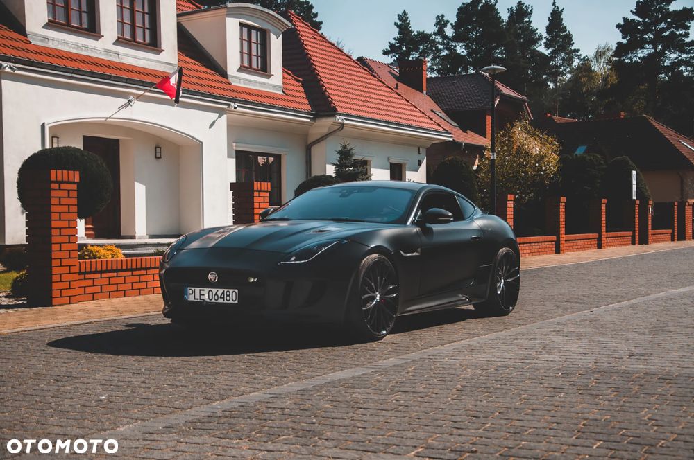 Jaguar F-Type R AWD - 1
