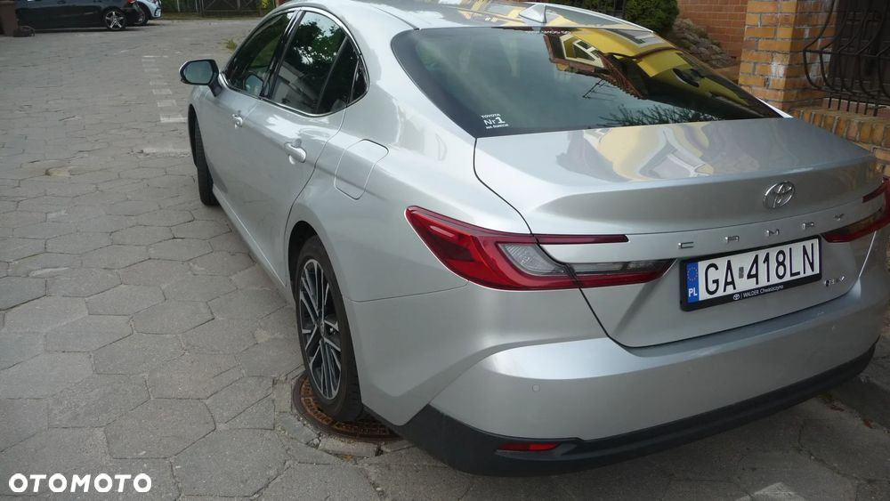 Toyota Camry 2.5 Hybrid Dynamic Force Prestige e-CVT - 3