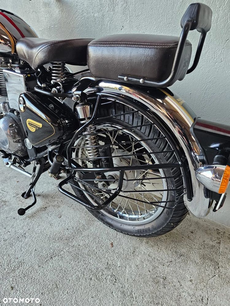 Royal Enfield Classic - 4
