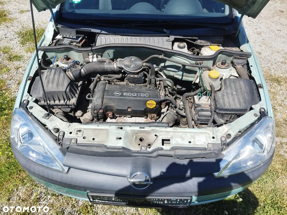 Opel Corsa - 18