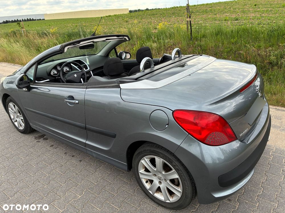 Peugeot 207 - 4